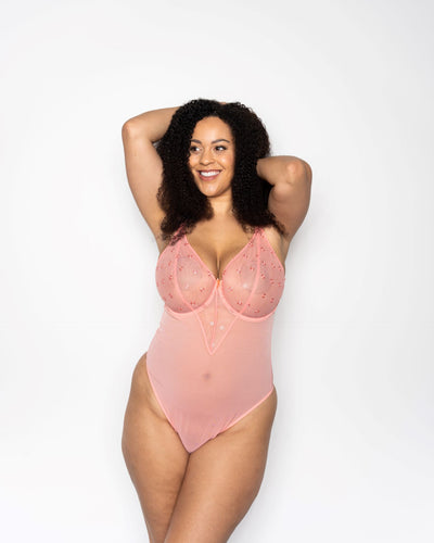 Ivory Rose Unpadded High Apex Daisy Jacquard Body In Coral