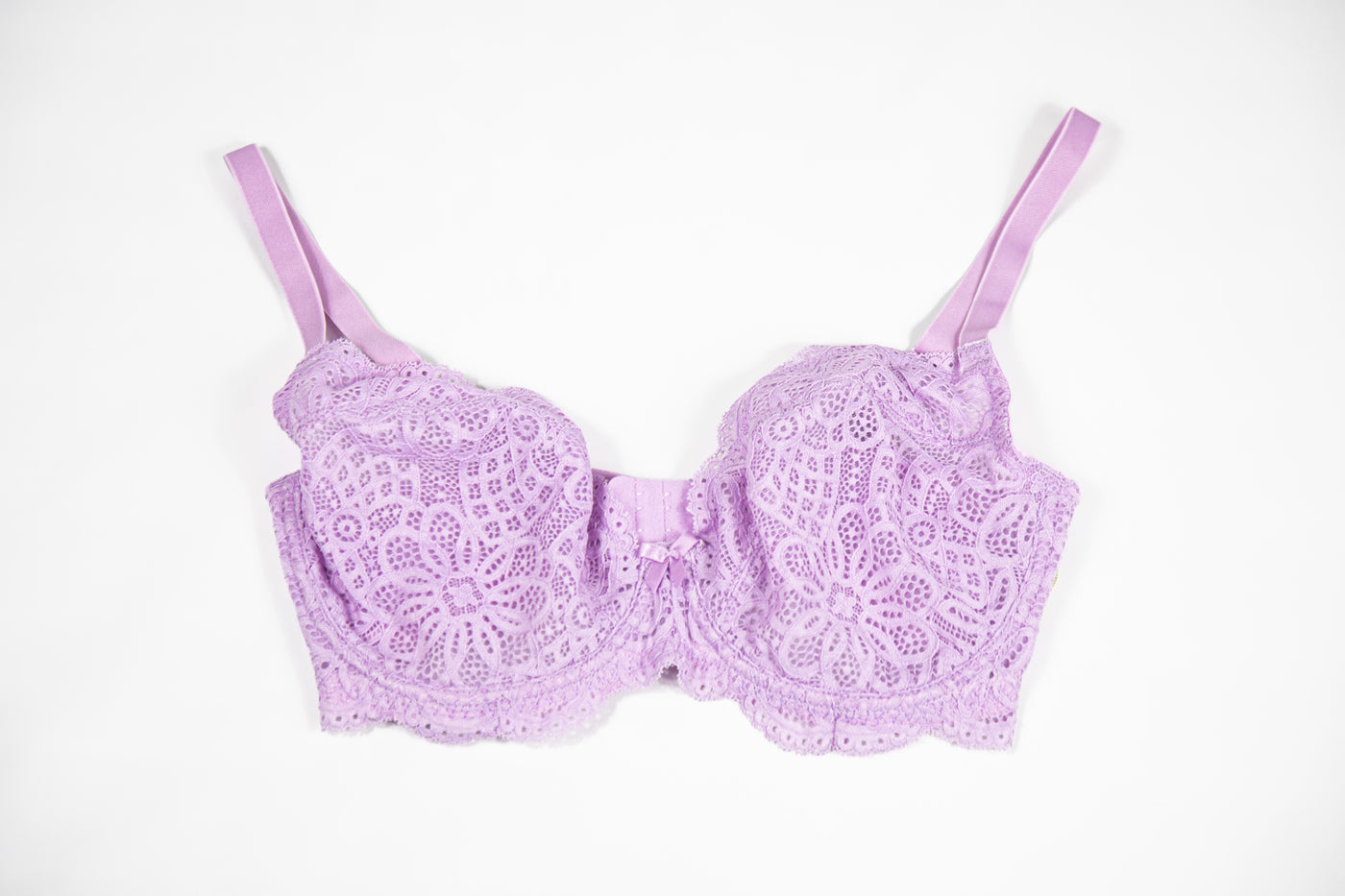Ivory Rose Underwired Floral Lace Bralette in Lilac